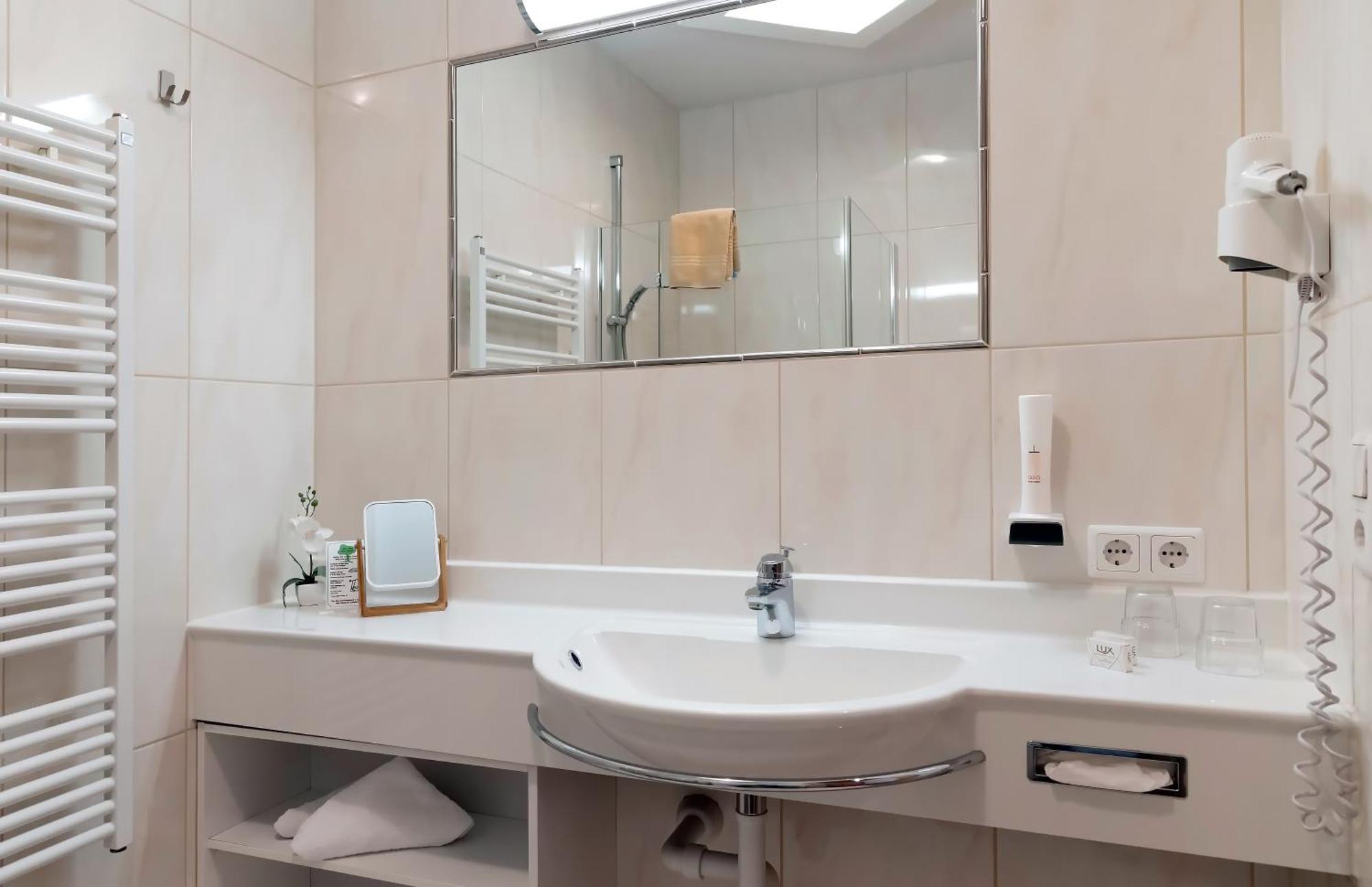 Gasthof Hotel Schermer Bad Haering Luaran gambar